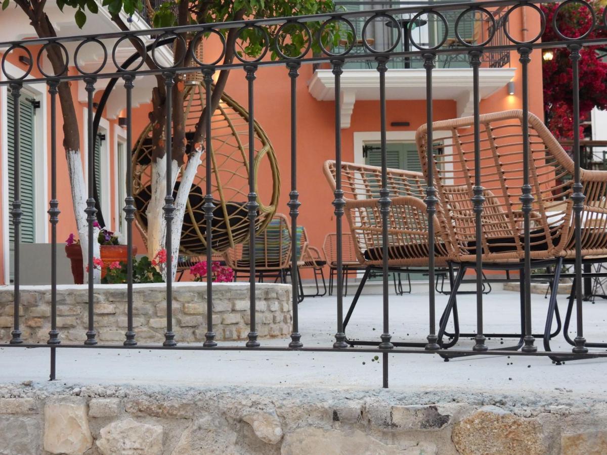 Saint George Hotel Parga Exterior photo