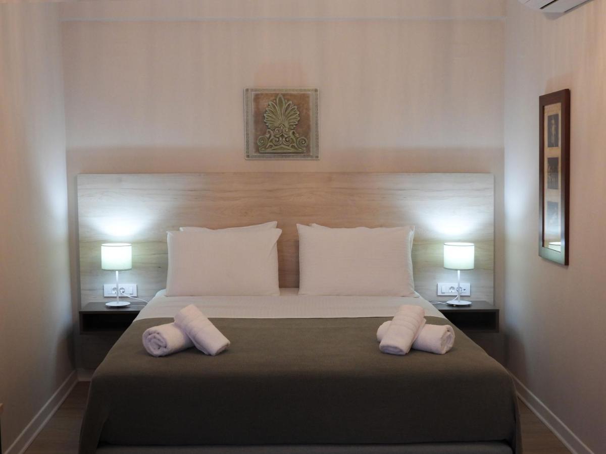 Saint George Hotel Parga Room photo